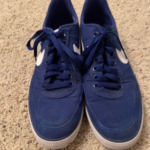 Nike Air Low Top Sneakers